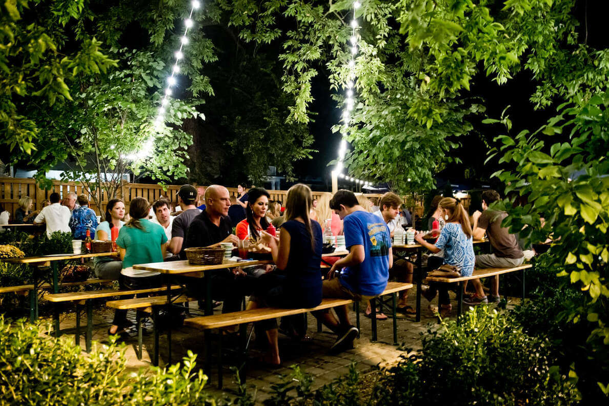 prügikasti ümbrised