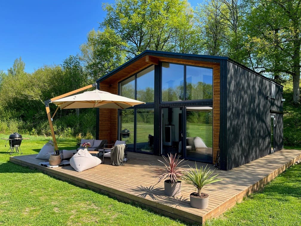 päikesevari suvilasse