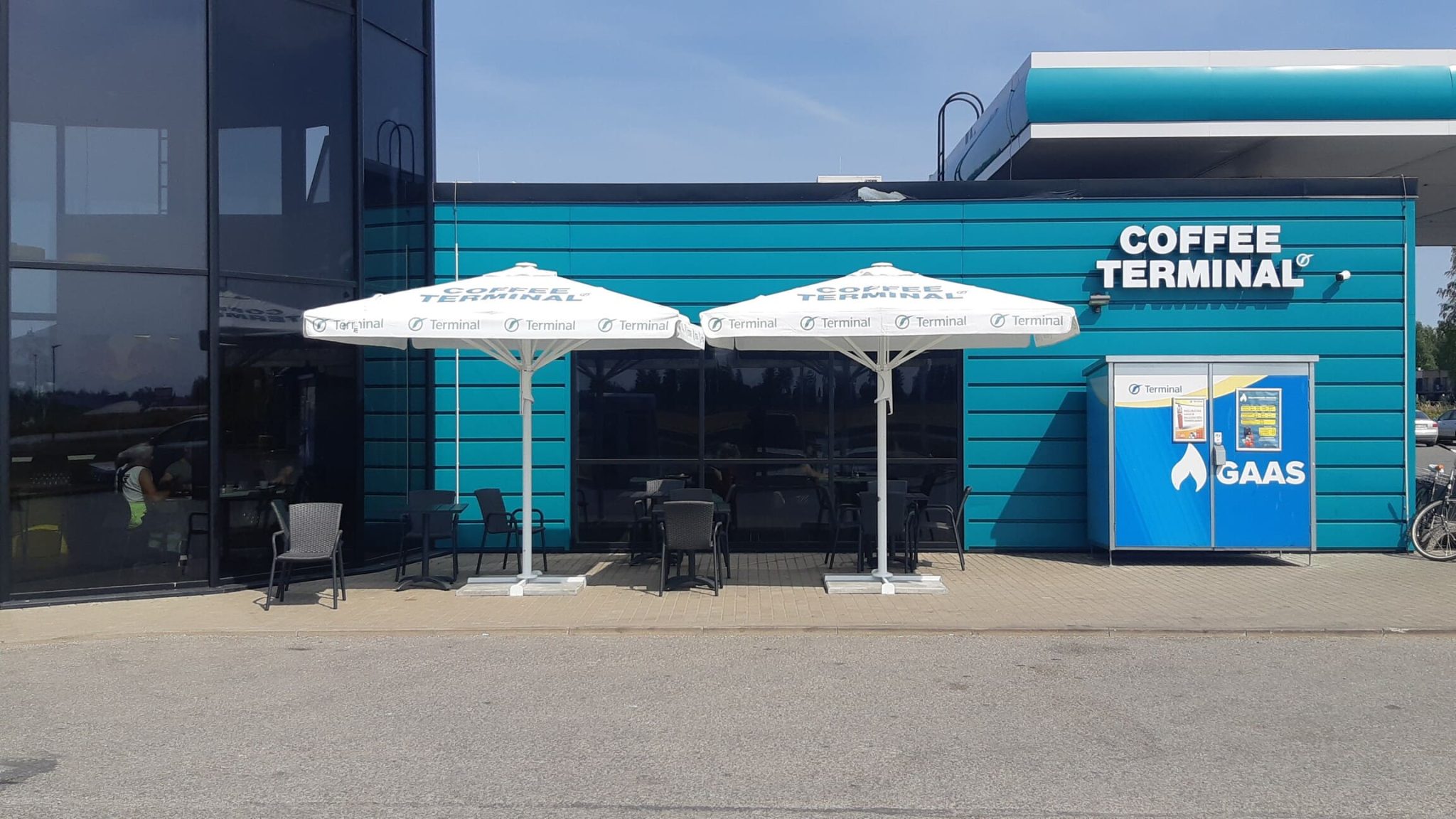 terminali päikesevarjud