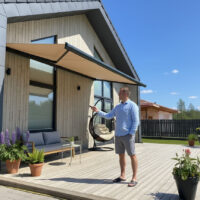 mootoriga terrassimarkiis