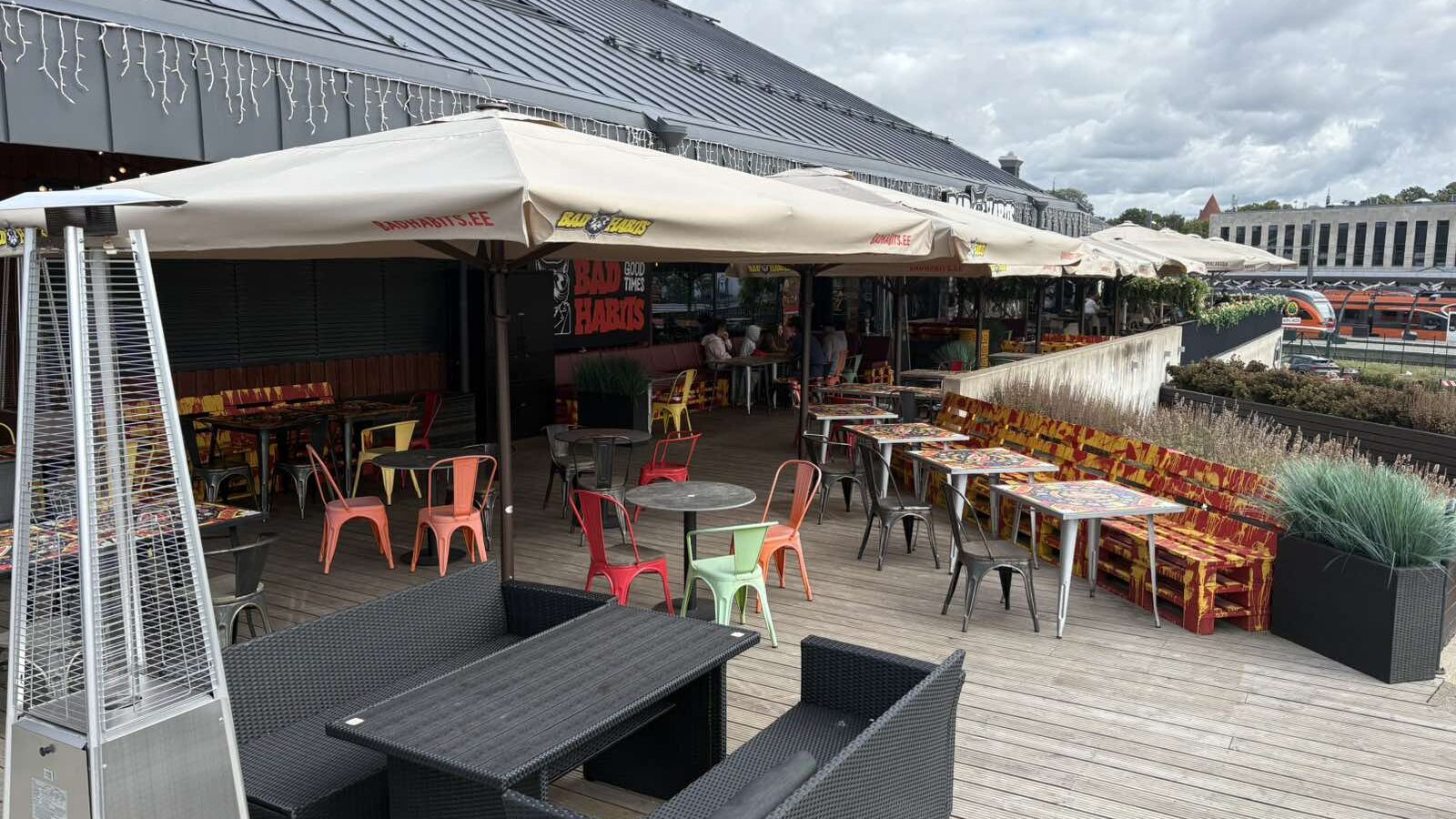 Badhabits balti jaama terrassivarjud