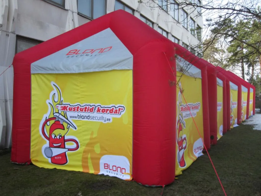 täispuhutav telk 7